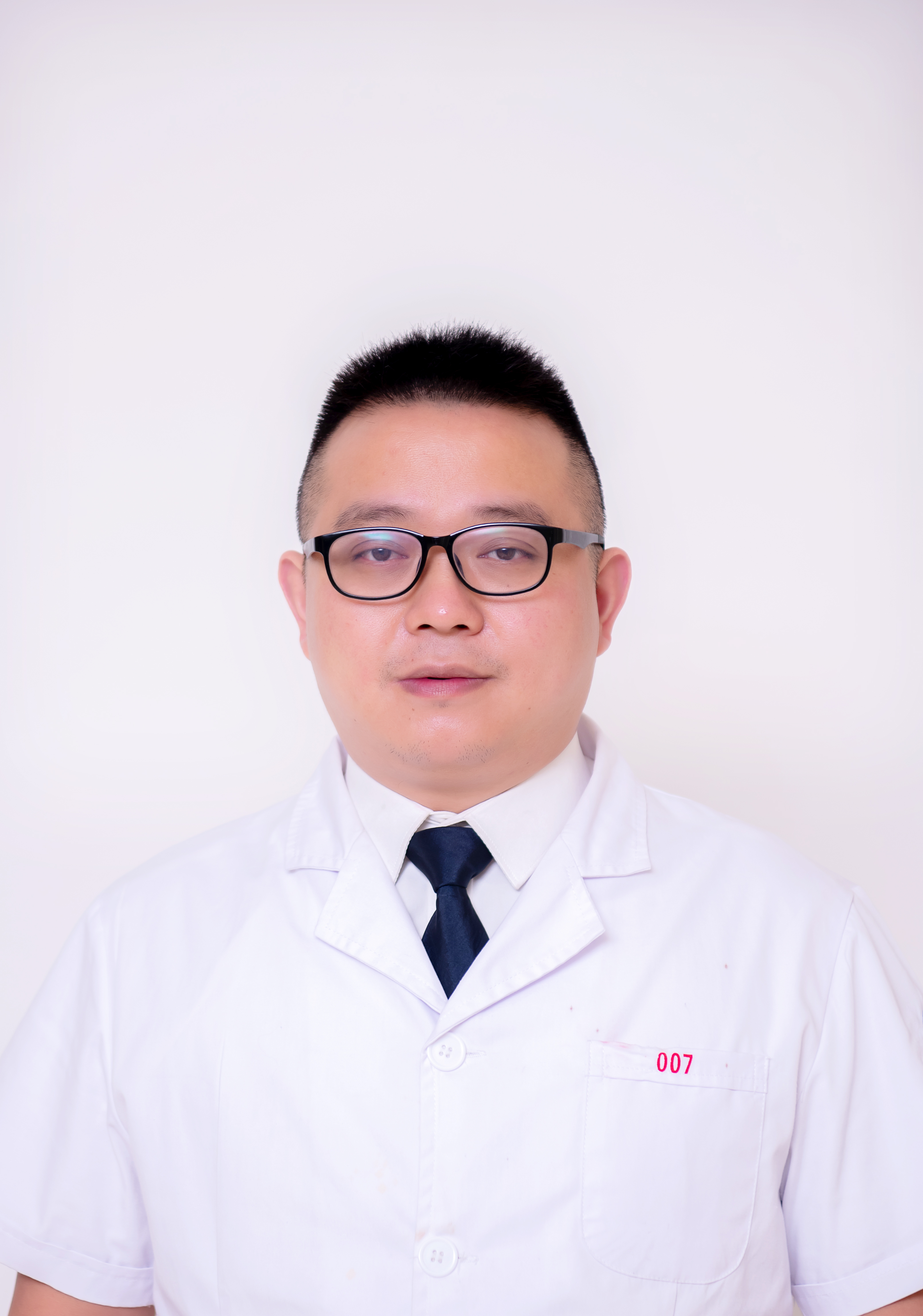 姜华-创伤骨科主任